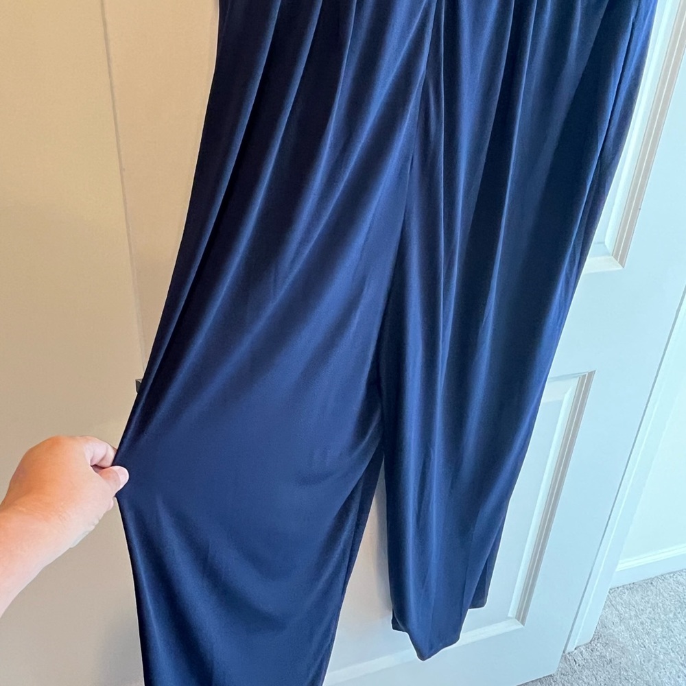 Jumpsuit - Picture 5 of 7